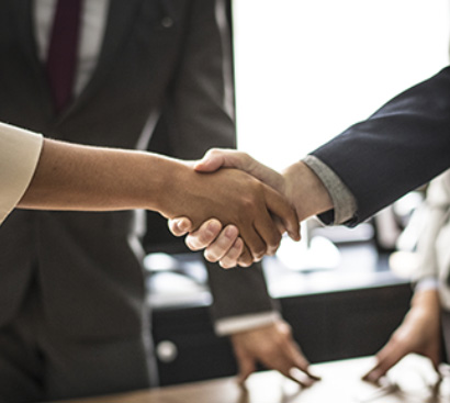 哈爾濱合信型材拉彎廠誠信鑄就企業(yè)，服務(wù)成就未來，真誠對(duì)待每一位客戶
